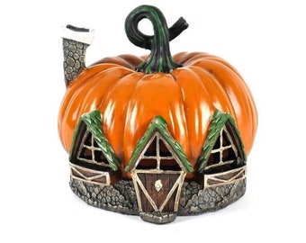 Micro Mini Halloween Pumpkin House