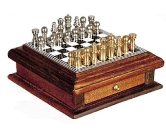 Dollhouse Miniature Chess Set with Metal Pieces