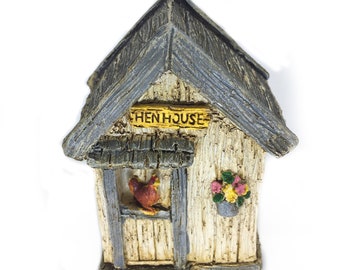 Miniature Farmer's Hen House