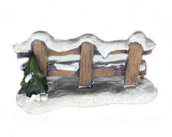 Miniature Snowy Resin Fence