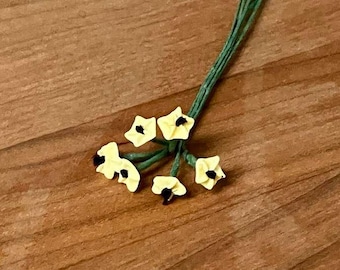 Dollhouse Miniature Artificial Yellow Flower Stems