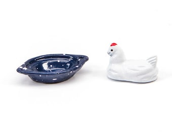 Dollhouse Miniature Chicken and  Roasting Pan