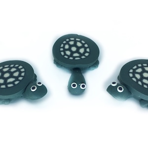 3 Fimo Clay Turtles, Miniature Green Pond Turtles, Fairy Garden Pond Animals