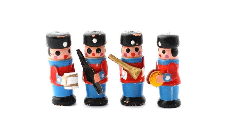 Dollhouse Miniature Toy Soldiers, Christmas Soldiers, Holiday Cake Topper image 2