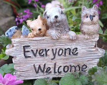 Fairy Garden 'Everyone Welcome' Sign