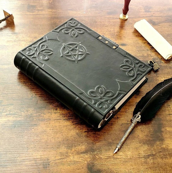 Pentagram Leather Journal: Large 7.5 X 10 Inches, 600 Blank Pages  Unleashing the Power of the Elements 