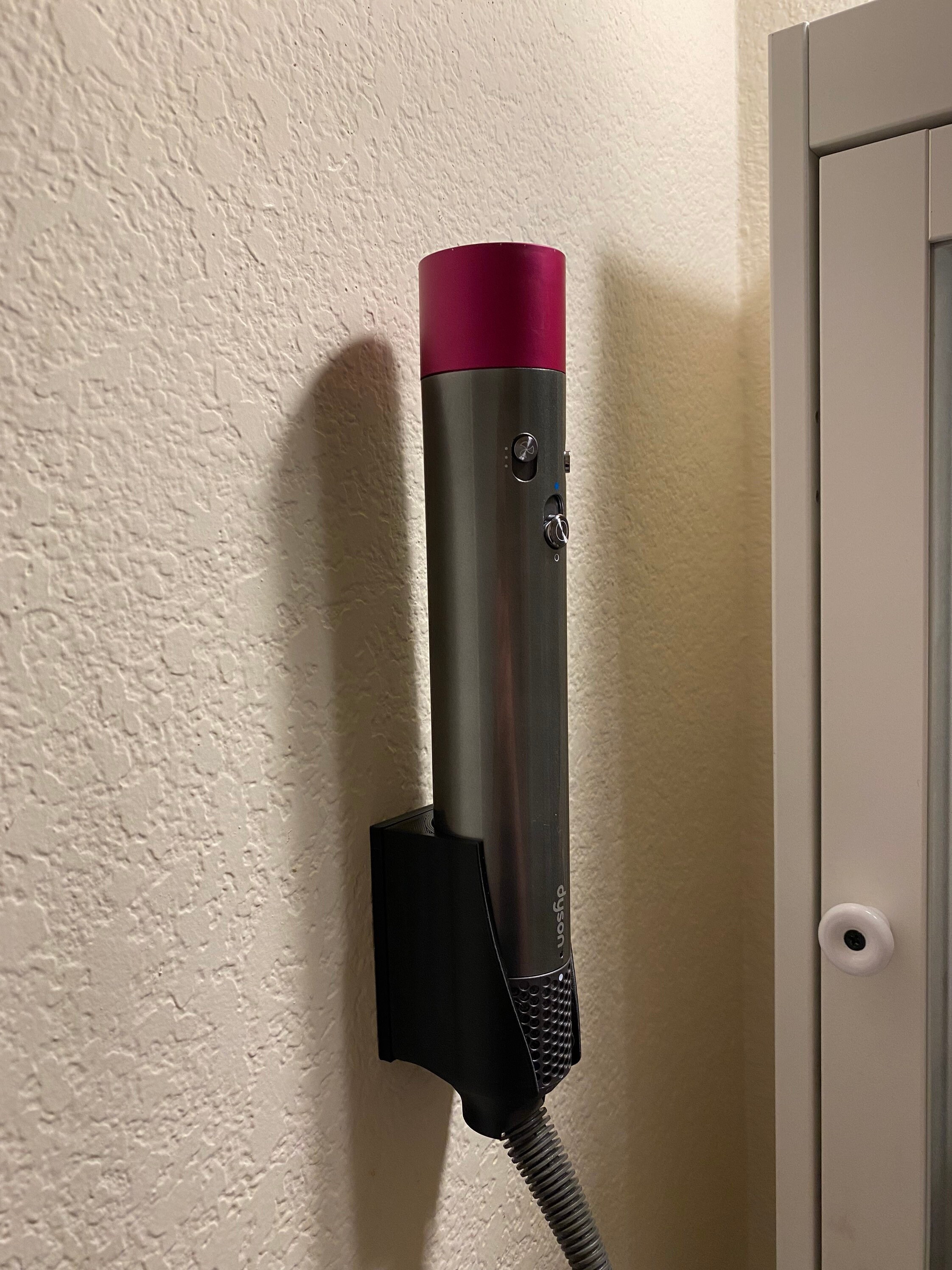 wall mount dyson airwrap