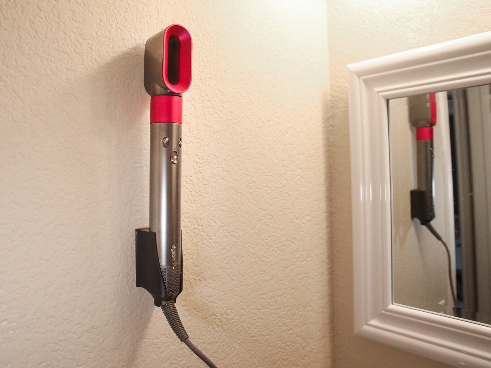 wall mount dyson airwrap