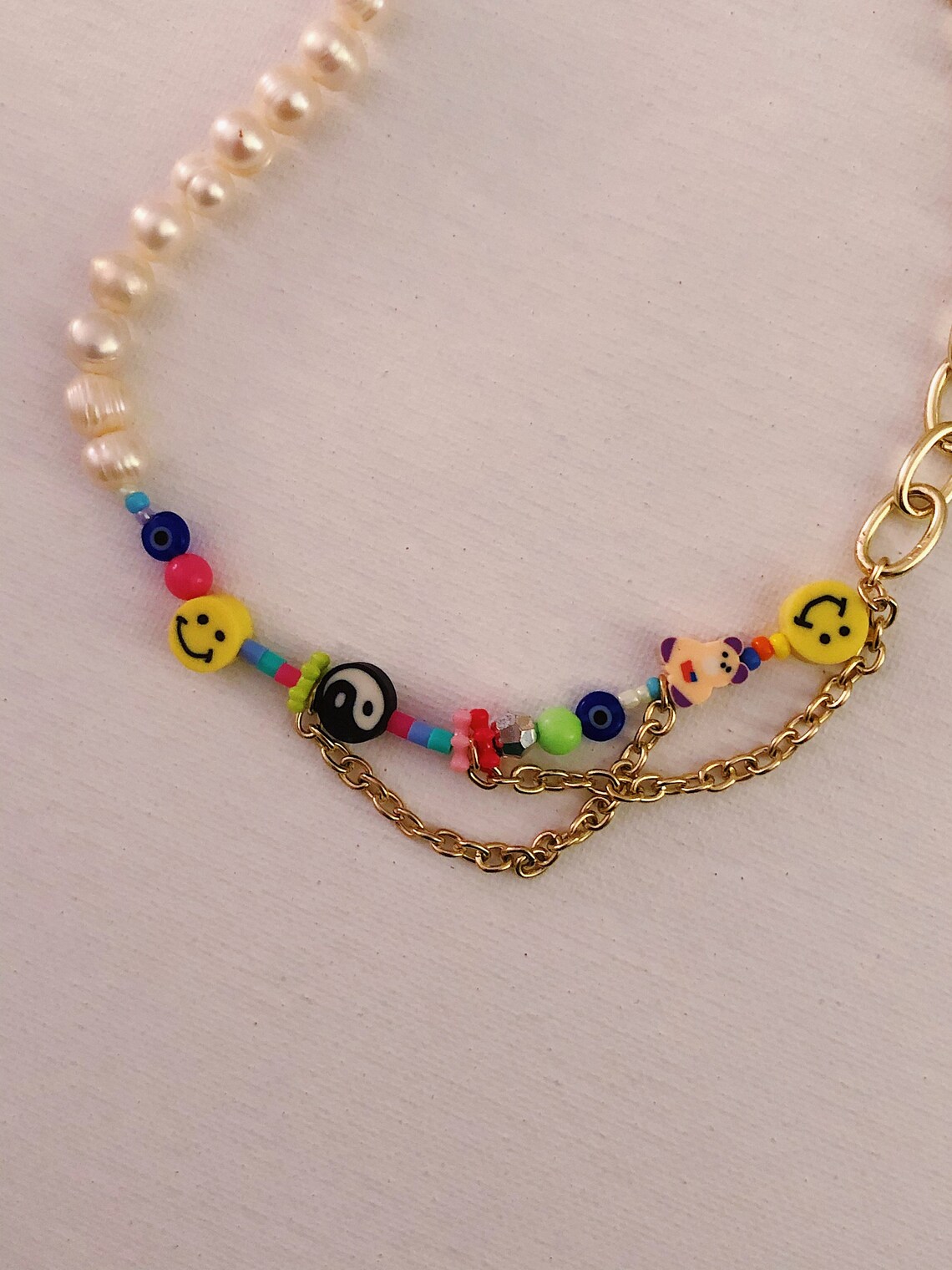 Happy Go Lucky Necklace inspiré de Martha Calvo Etsy