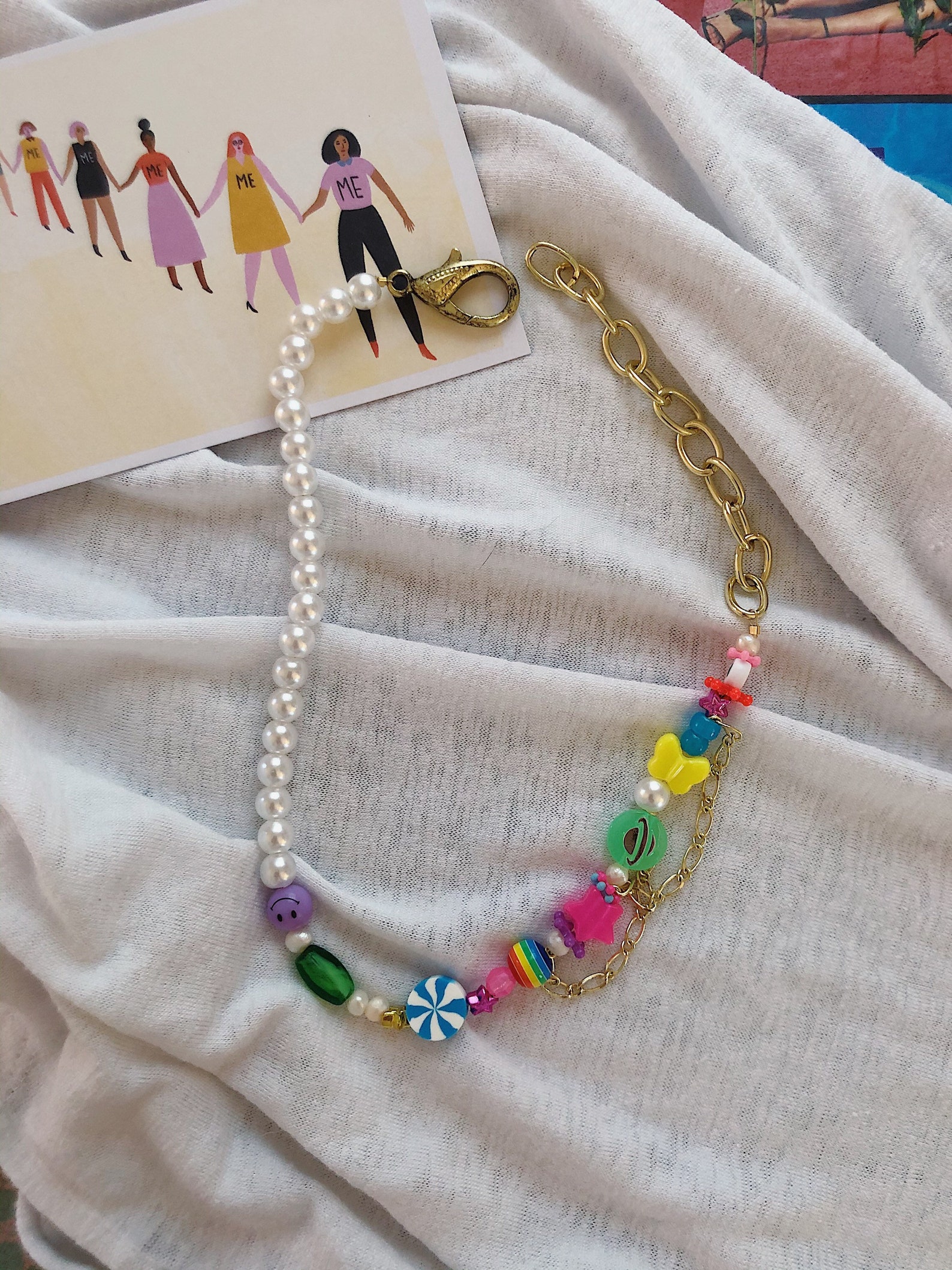 Happy Go Lucky Necklace inspiré de Martha Calvo Etsy