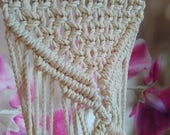 Macrame plant hanger, macrame hanging basket, large macrame hanging, home décor, hanging plants, indoor plant hanger, macrame wall hanging