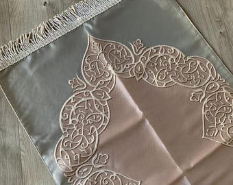 Embossed Flower Prayer Mat, Elegant Islamic Gift Set