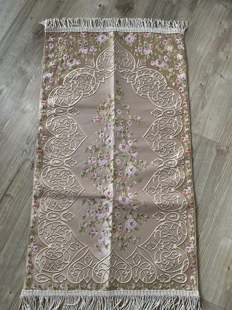 Gebedskleed jacquard met bloemenreliëf: islamitische cadeauset afbeelding 2