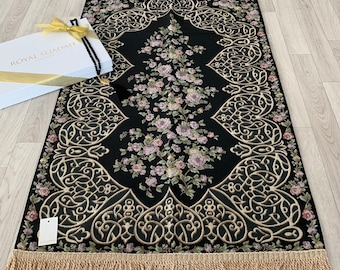 Royal Sejadah - Luxury Prayer Mat - Prayer Rug - Janamaz - High Quality - A Unique Islamic Gift Set - %100 Satisfaction Guarantee