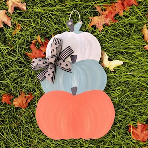 Pumpkin Door Hanger | Front Door Hanger | Fall Porch Decor | Personalized Gift | Halloween Decor | Halloween Wreath | Fall Door Hanger