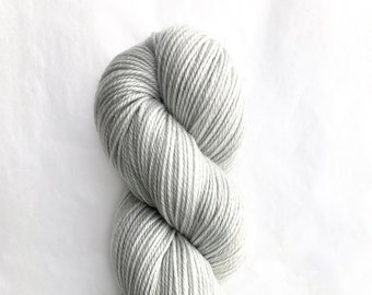 Hand Dyed 'Silver' Fingering 4 ply 75/25% Soft Sock Yarn 100 grams