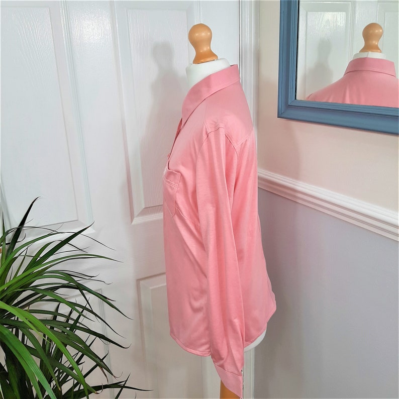 Preppy Elegant Chic 1970/'s Rose Pink Dagger Collar /'Creation Hauber/' Embroidered R Blouse Classic Cute 12 Pretty Mod Uk Size Medium