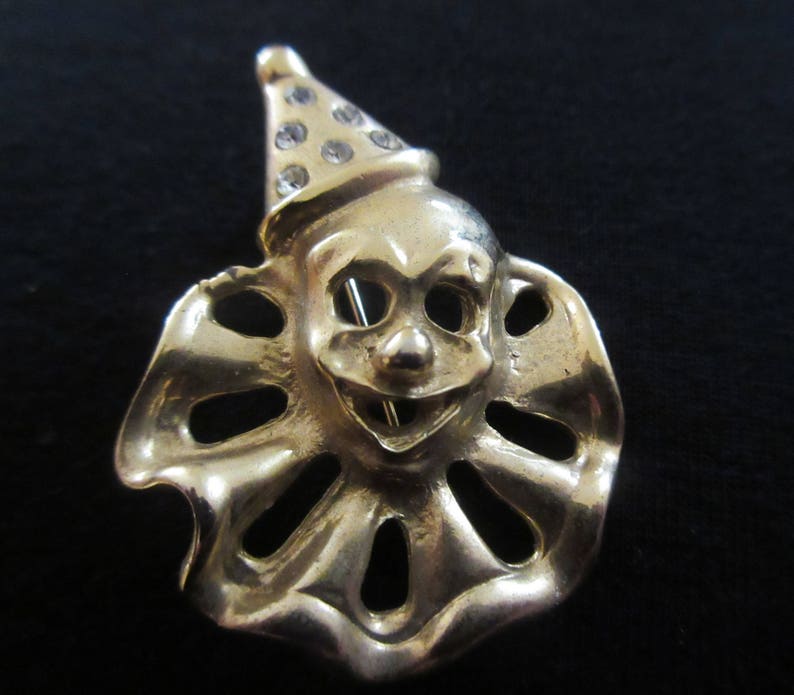 Vintage Clown Face Brooch in Gold Tone Studded with Rhinestones