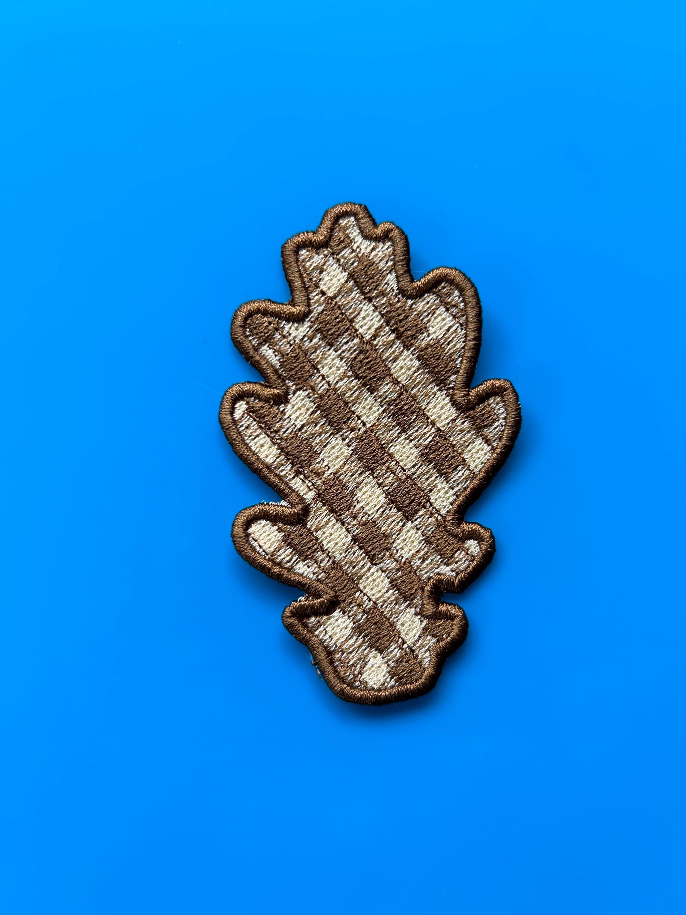 超人気の雑貨店 Free Standing Lace Machine Embroidery Plaid Oak Leaf トップス