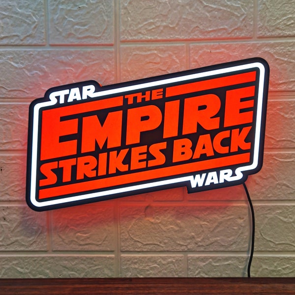 Star Wars Lightbox, The Empire Strikes Back Design, Great Star Wars deco to go with your Star Wars Poster Collection, R2D2, Captain Rex