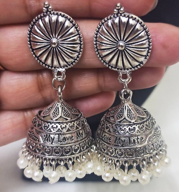 Gold Jhumka With Stone – DDamas