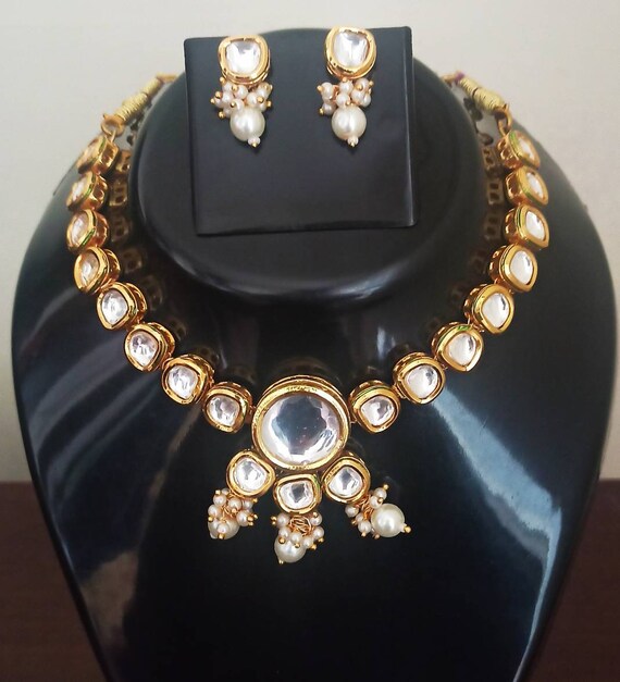 Kundan on sale meena jewellery