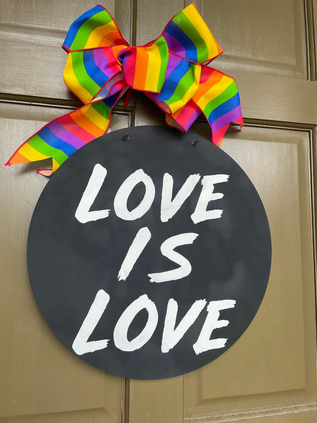 Love is love door hanger PRIDE door hanger Pride Etsy.de