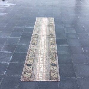 Bohemian rug/ Oushak runner rug/ Floral runner/ Vintage entry rug/ Turkish runner rug/ Faded rug/ Kitchen decor/ 2.1 x 8.9 feet/ MB 3176