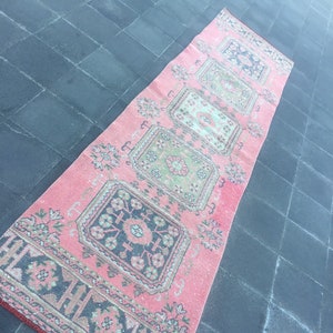 Turkish rug, Vintage rug, Runner rug, Hallway rug, 2.7 x 10.5 ft Handmade wool rug, Boho decor, Home decor, Kitchen rug, Entryway rug,MB2897