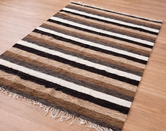 Vintage Turkish Kilim Rug 4.2x5.9 ft – Unique Handmade Rug