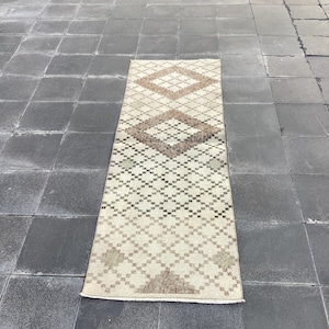 Turkish rug, Vintage rug, Handmade rug, Boho decor, 2 x 6 ft, Bohemian area rug, Floor rug, Runner rug, Oushak rug, Turkey rug, Aztec rug