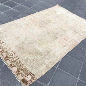 Teppich im Shabby Chic Style / Teppich Shabby Style / Shabby Teppich / Teppich beige / Shabby Style / Shabby Style / Shabby Style