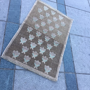 Turkish area rug, Vintage handmade rug, Bohemian rug, 2.2 x 3.6 ft, Kitchen decor, Bedroom rug, Oriental rug, Oushak rug, Boho decor, MB1150