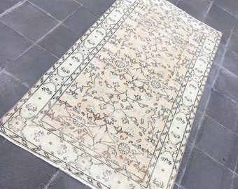 Runner rug, Hallway rug, Turkish rug, Vintage rug, Area rug, Livingroom rug, Kitchen rug, Boho decor, Home decor, Oushak Rug, Rustic decor