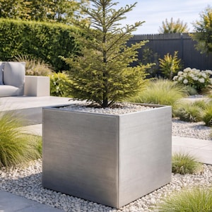 Metal Raised Garden Bed, Corten Steel Planter Box, Outdoor Planter Bed for Herbs And Flowers, Modern Garden Decor, Height 40cm ( 15.75")