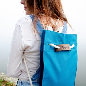 Unisex petrol blue sustainable string bag with handcarved walnut wood details image 10
