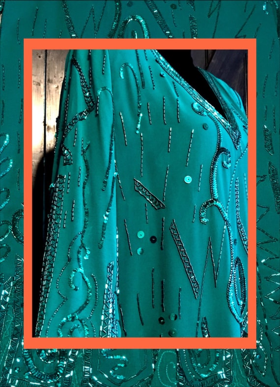 green vtg dress//unique trim