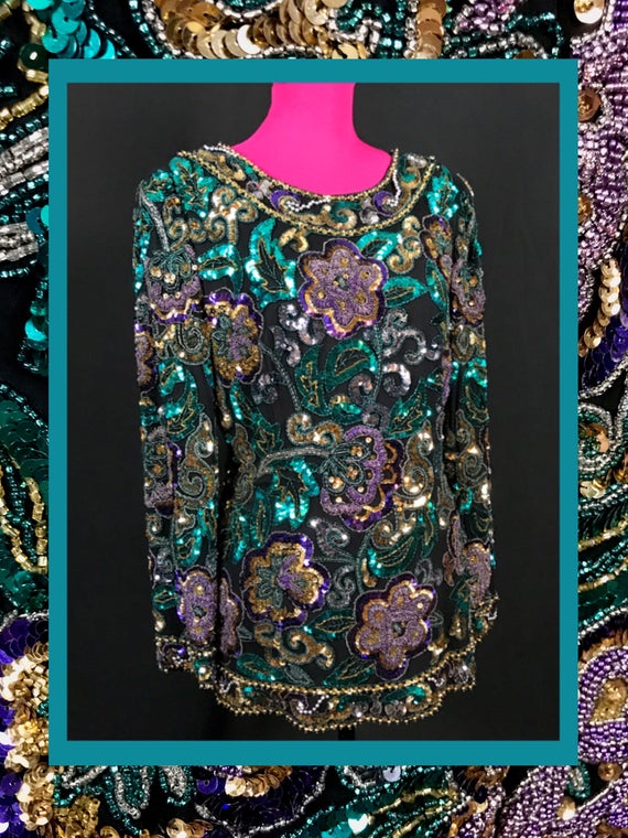 amazing vtg top//very heavily beaded