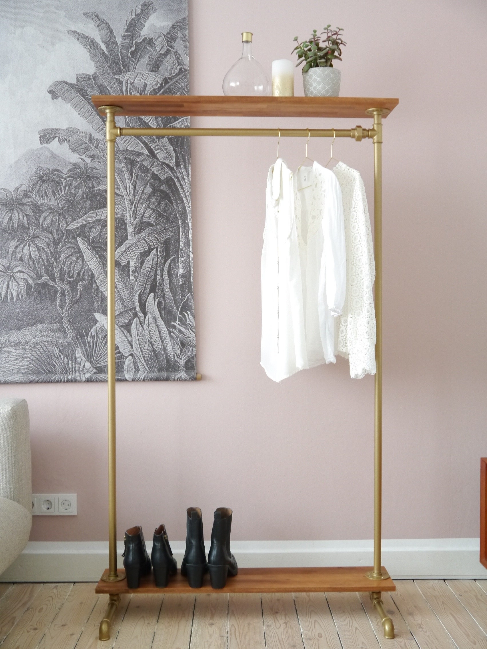 Rollbarer Kleiderständer Aus Industrieprofil – Gold, 150 Cm, Mit Rädern