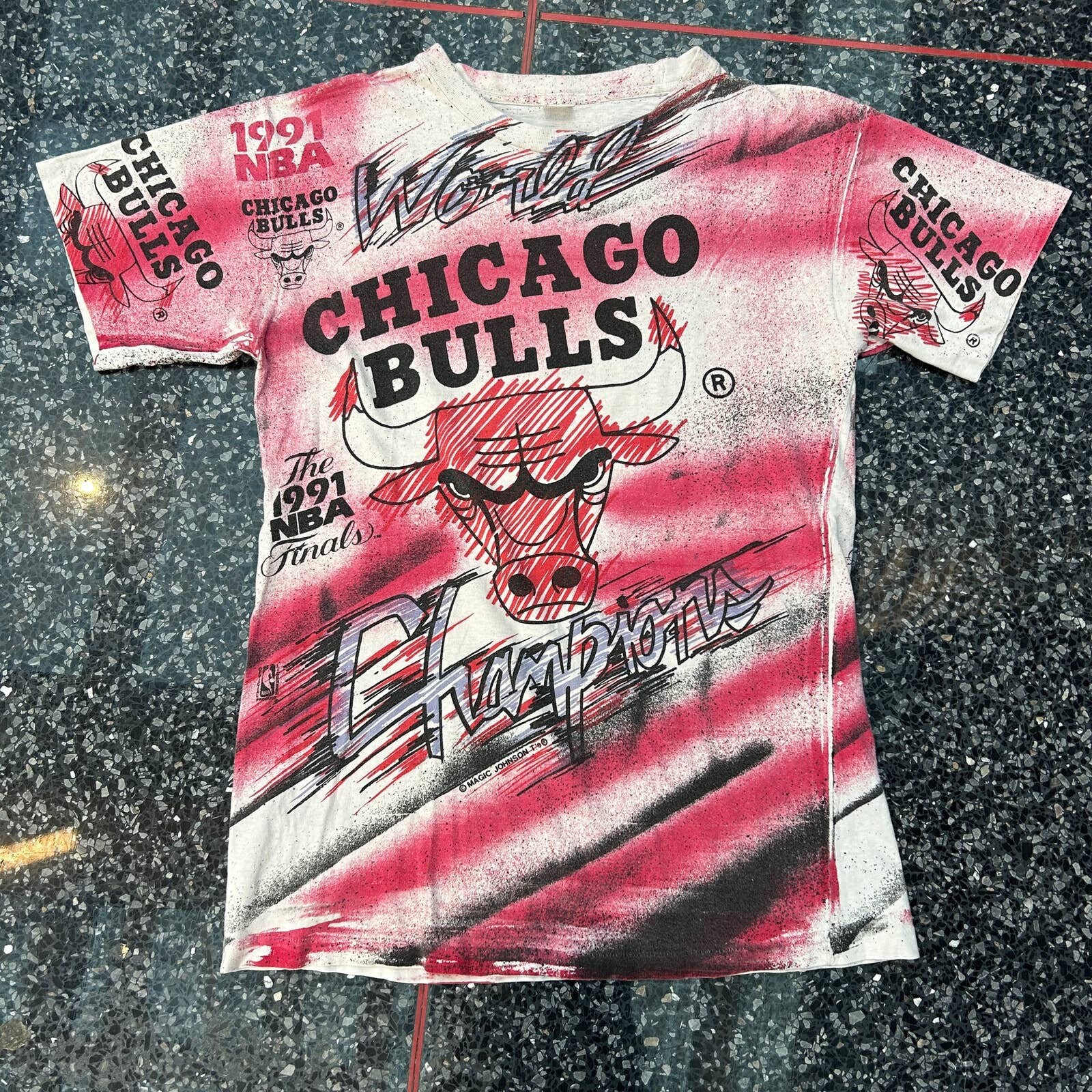 NBA Chicago Bulls Bomber Jacket Mens Button Up Satin Jordan All Over Print  Sz L