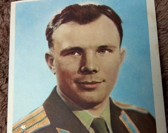 Vintage postcard First Cosmonaut Yuri Gagarin Heroes of Space Soviet Union 1961