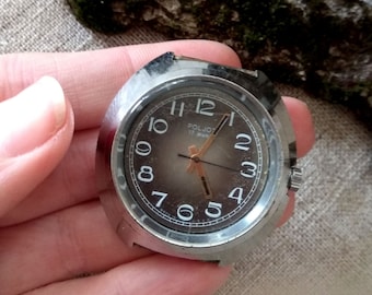 Vintage men's mechanical wrist watch Poljot 17 jewels