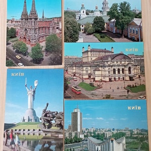 Cartes postales anciennes Kiev Ukraine 17 Ancienne photo de carte postale des années 90, livre souvenir