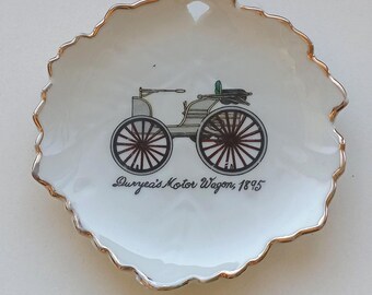 Vintage Collectible Antique Cars wall-mounted porcelain mini plate
