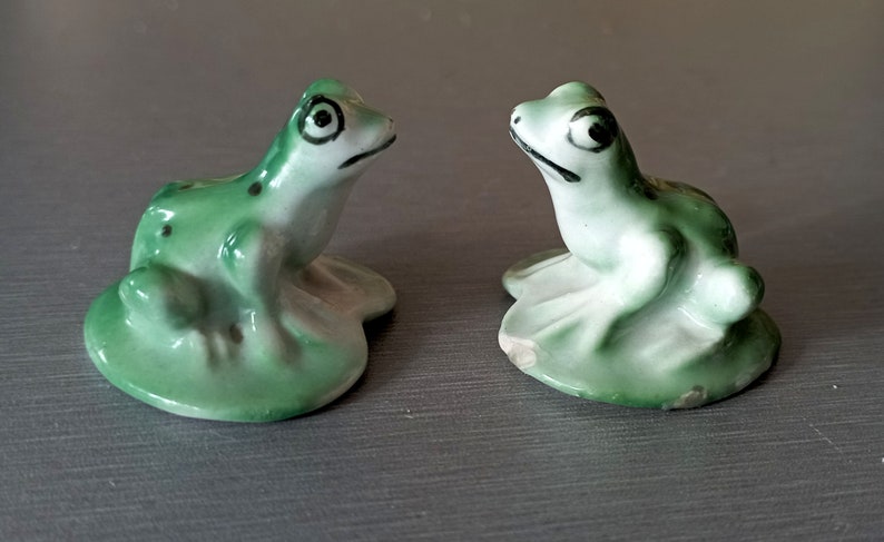 Frog vintage porcelain figurines USSR Set of 2 miniature sculpture 50s image 2