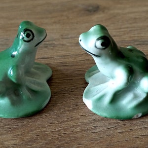 Frog vintage porcelain figurines USSR Set of 2 miniature sculpture 50s image 3