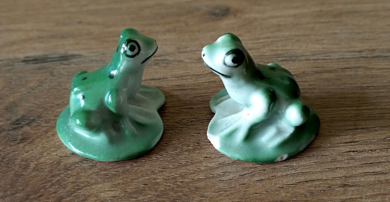 Frog vintage porcelain figurines USSR Set of 2 miniature sculpture 50s image 3