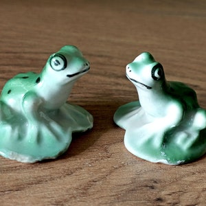 Frog vintage porcelain figurines USSR Set of 2 miniature sculpture 50s image 1