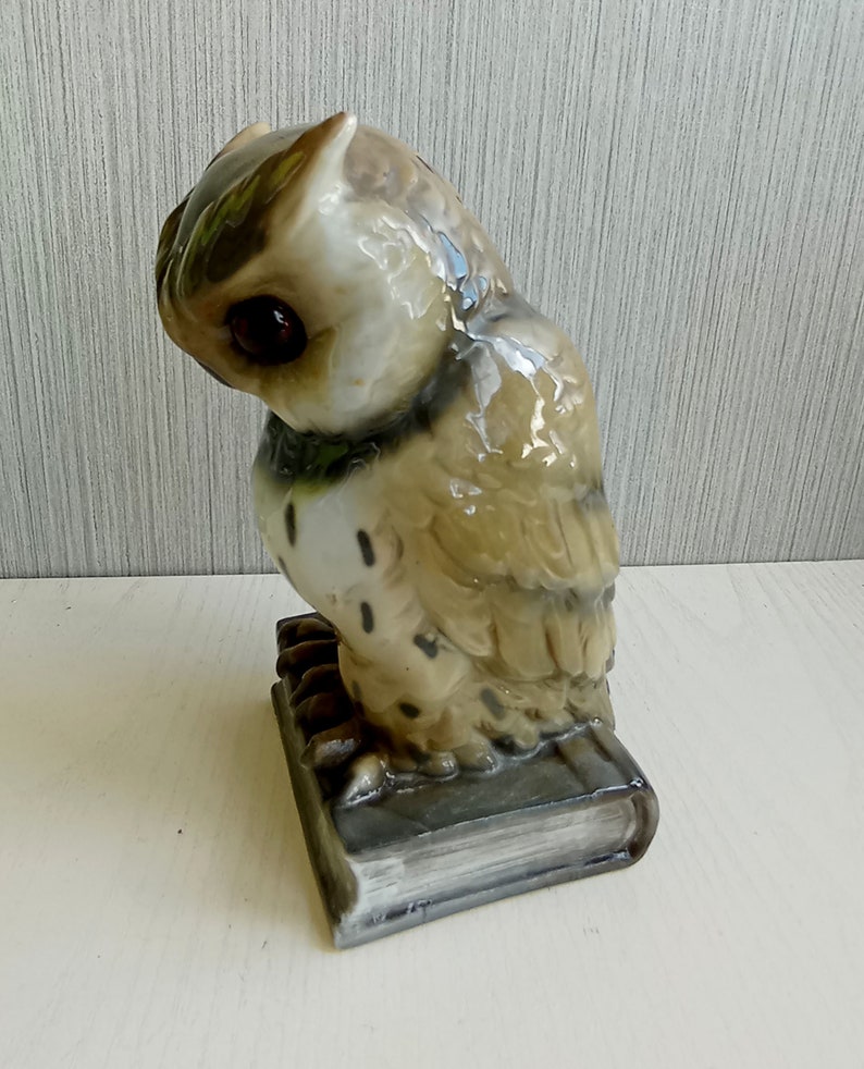 Vintage porcelain lamp figurine Owl on book GDR 40s image 5