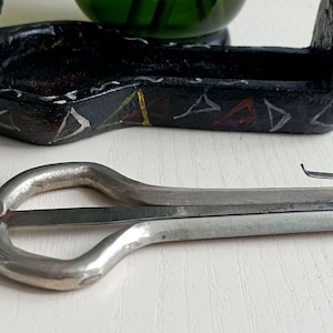 Jaw harp Wargan Drymba Vintage plucked musical instrument